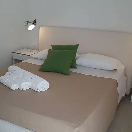 Aparthotel Borghetto Mediterraneo